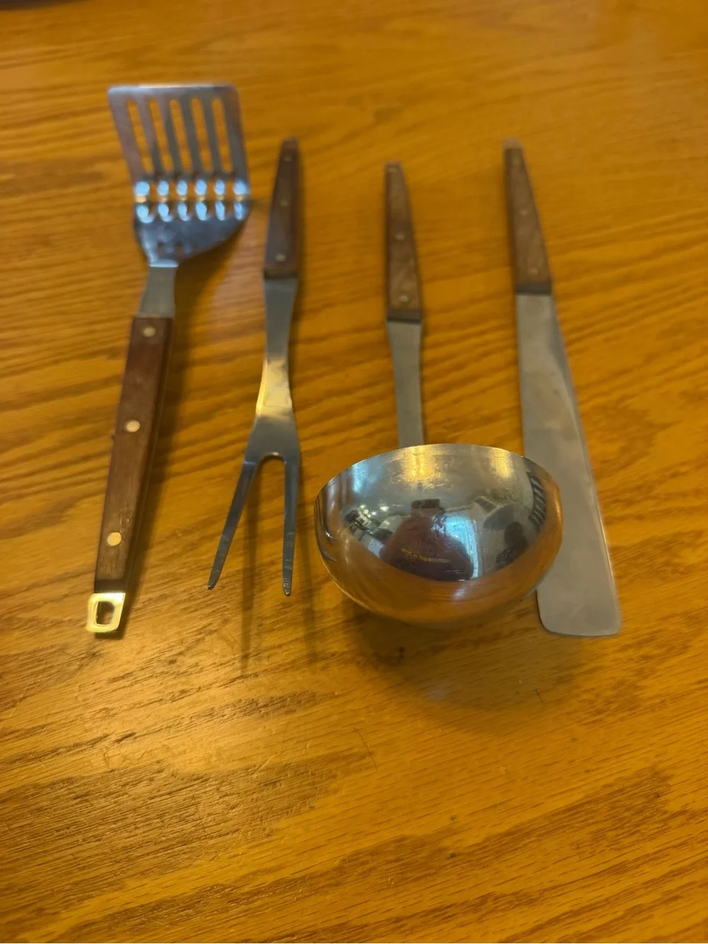 Vintage Ekco Flint 4 Piece Wooden Handle Kitchen Utensil Set - Brown
